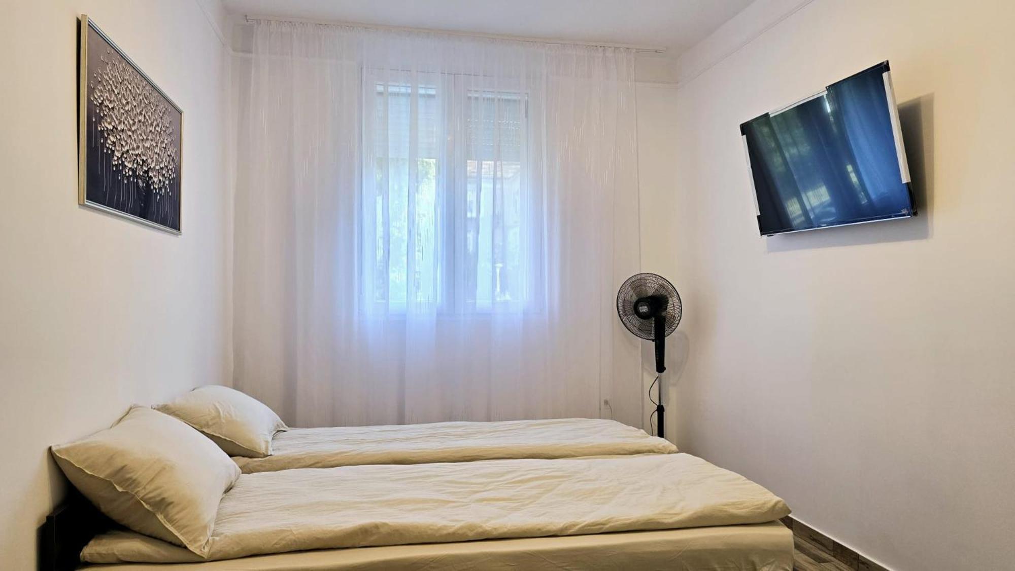 Apartament 3 Camere Hd Hunedoara Exterior photo